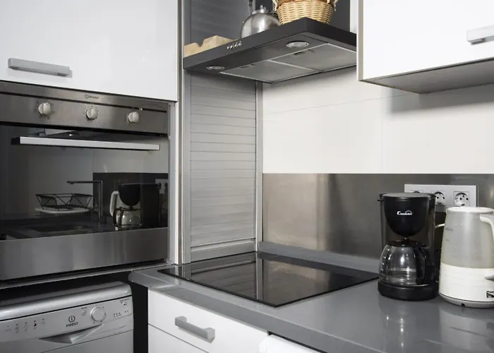 Apartment Alegria Id 140 *